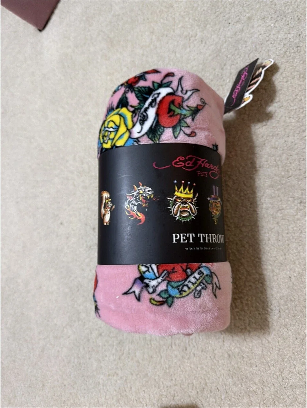 Ed Hardy Pink Dog Blanket Throw Flowers Hearts Brave Hearts Stay True 40x50 NWT
